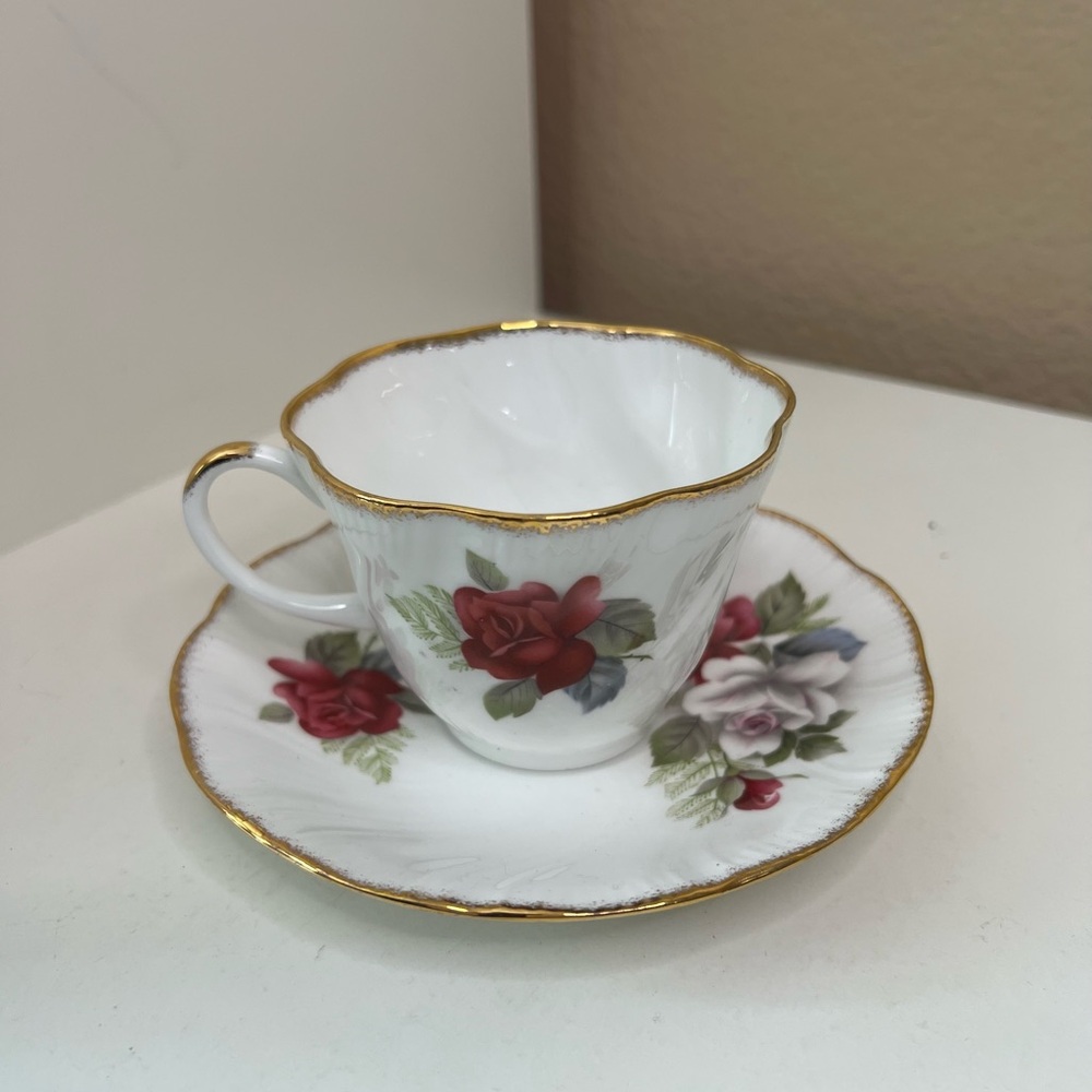 Queen’s China Summer Glory Teacup & Saucer | English Bone China
